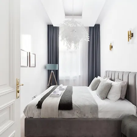 House Of Loft Affair - Loftaffair Collection 4*