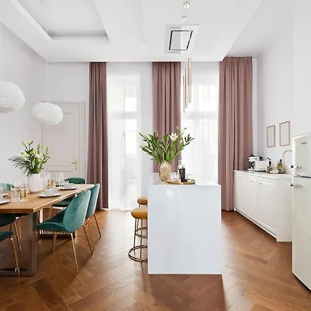 Hotel apartamentowy House Of Loft Affair - Loftaffair Collection